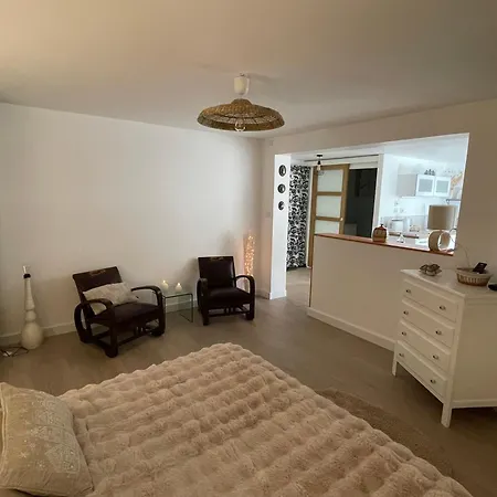 A La Clef Des Champs *